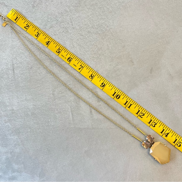 KATE SPADE Necklace feat. Cream Pendant w/ Pink‎ Stones set in Gold - Picture 8 of 10